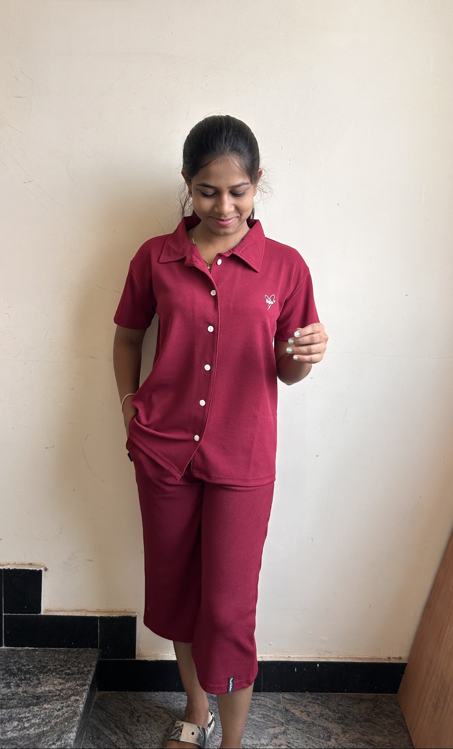 Maroon Collar Shirt With 3/4th Pant