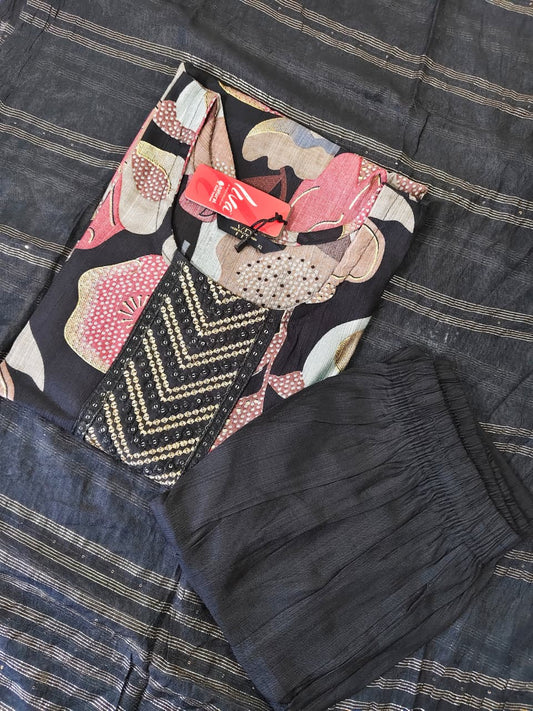 Capsule Kurti Set