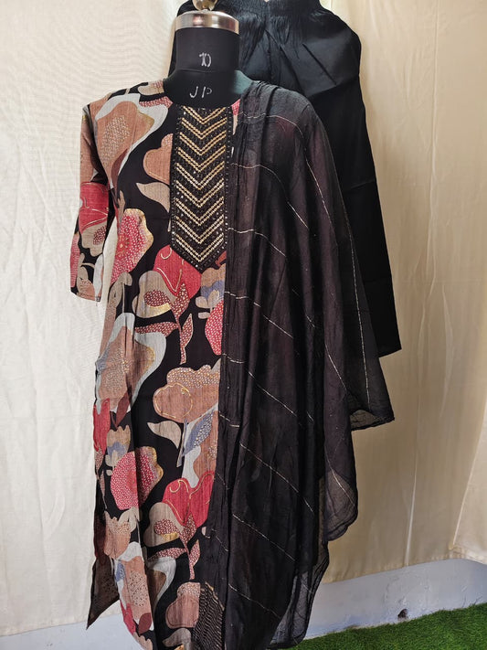 Capsule Kurti Set