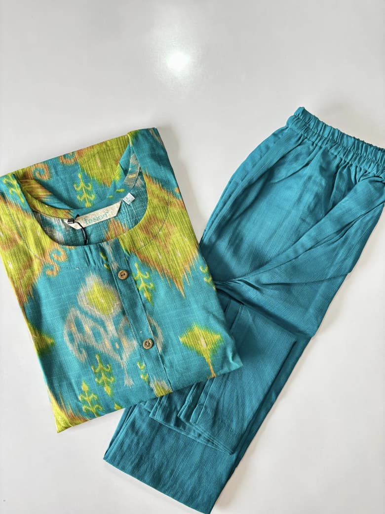 Co Ord Set With Plain Pant