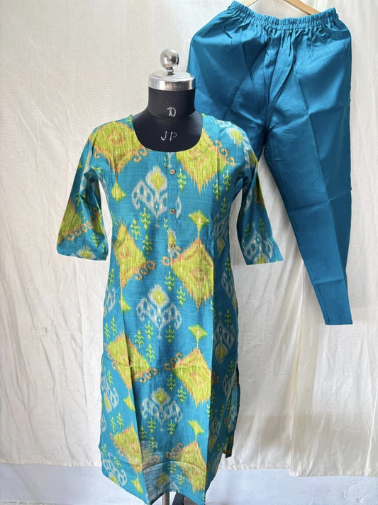 Co Ord Set With Plain Pant