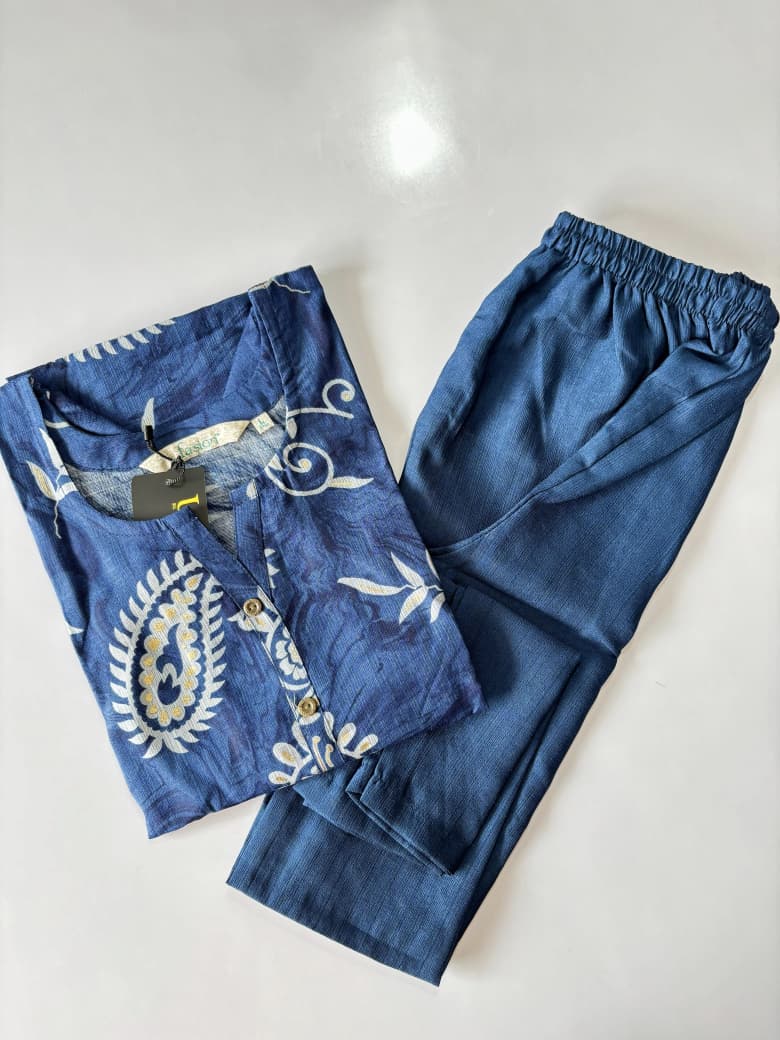 Co Ord Set With Plain Pant