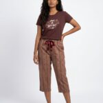 Womens 3/4th Pant Set-Coffee Brown